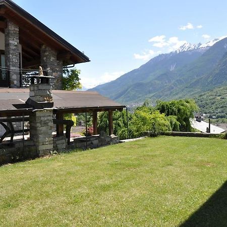 Villa La Tour Nus Buitenkant foto