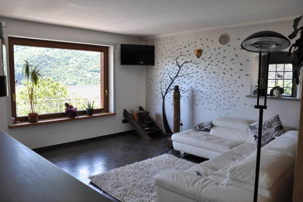 Villa La Tour Nus Buitenkant foto